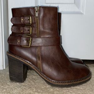 White Mountain Boots